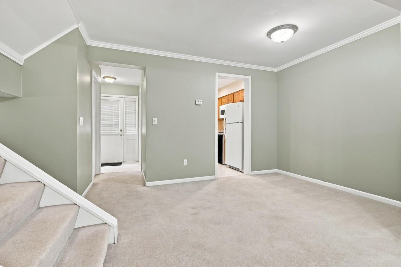 5141 Buckingham Pl - Photo 6 of 28