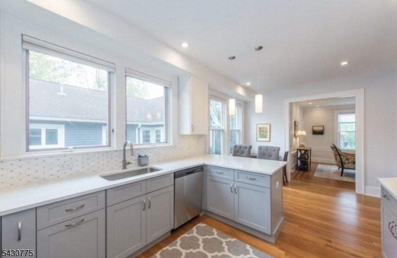 238 Park St #2 - Photo 4 of 15