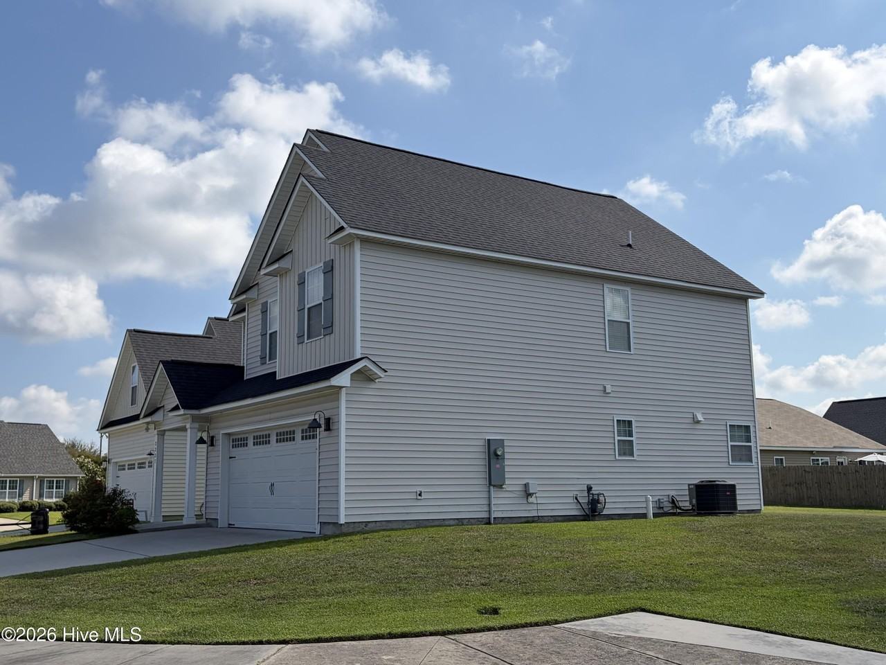 3337 Pacolet Dr - Photo 4 of 50