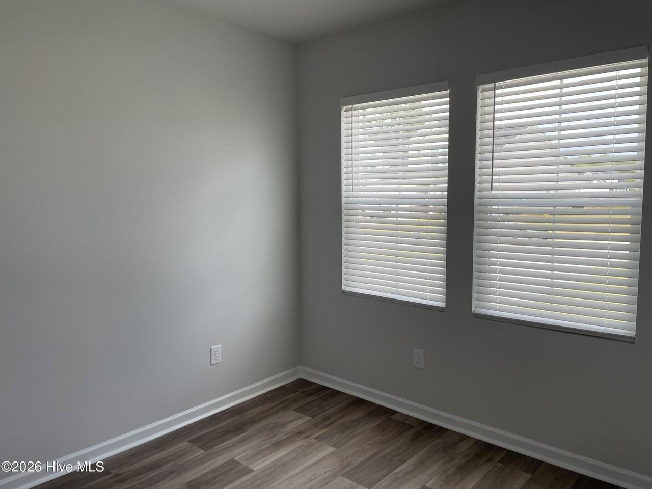 2114 Wild Indigo Cir Nw - Photo 5 of 32