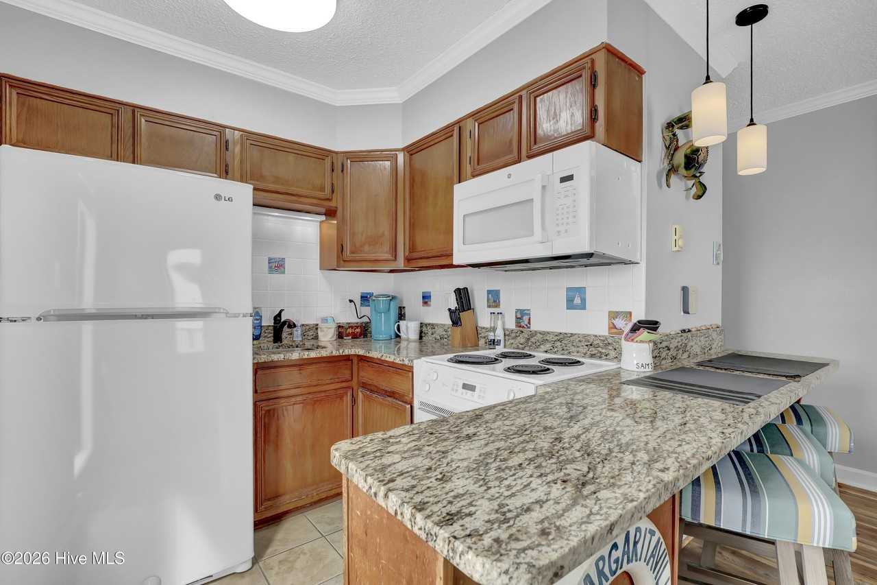 2224 New River Inlet Rd #339 - Photo 4 of 30