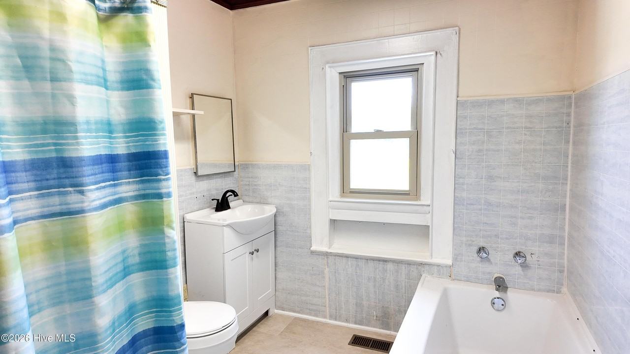 207 Kimbrough Rd - Photo 7 of 9