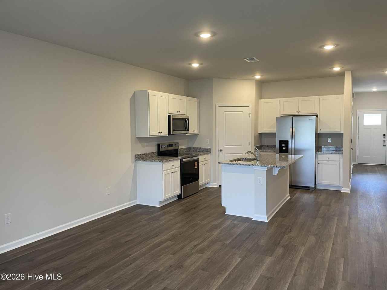 3600 Whaley Way Nw - Photo 3 of 34