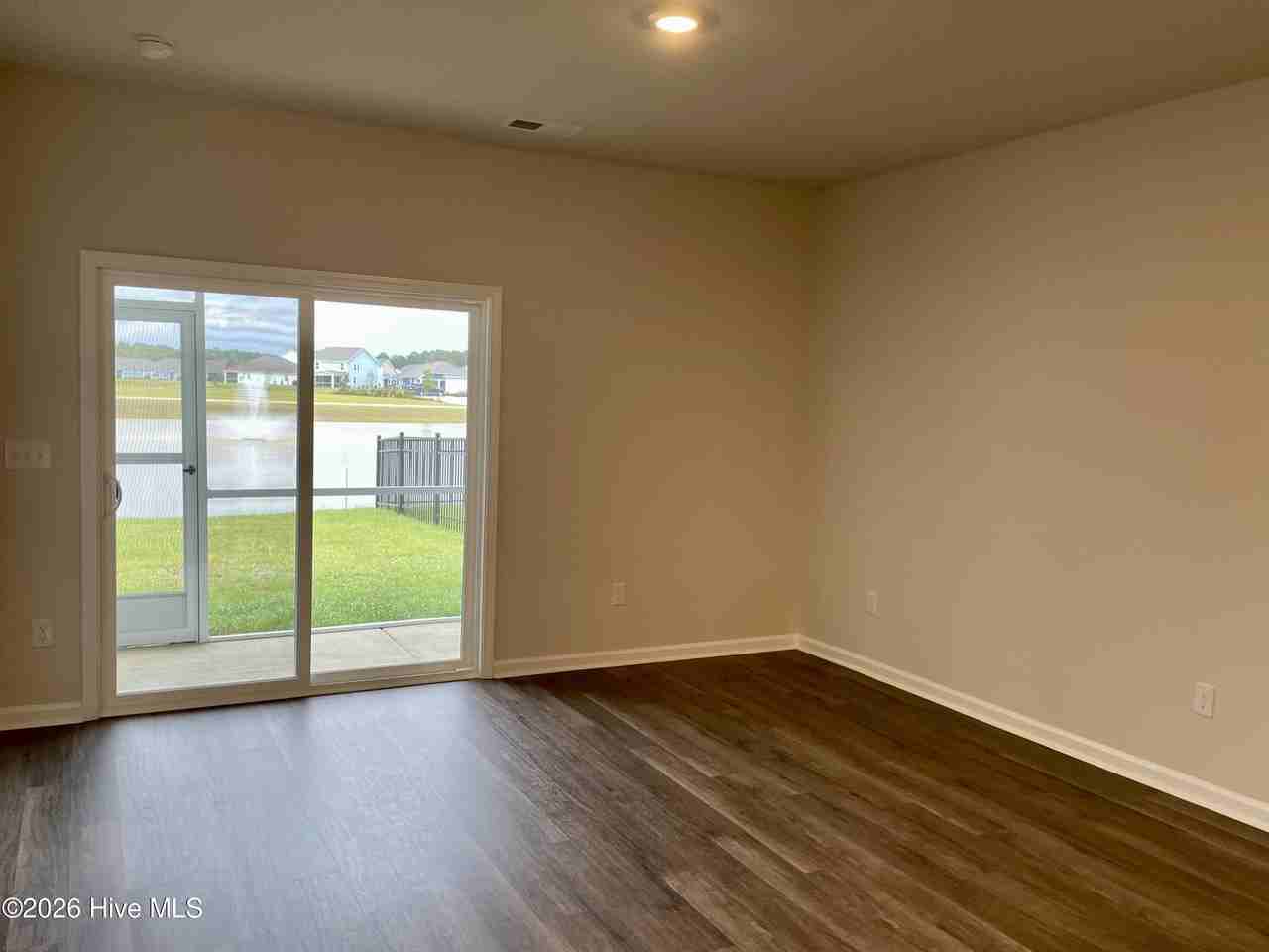 3600 Whaley Way Nw - Photo 7 of 34