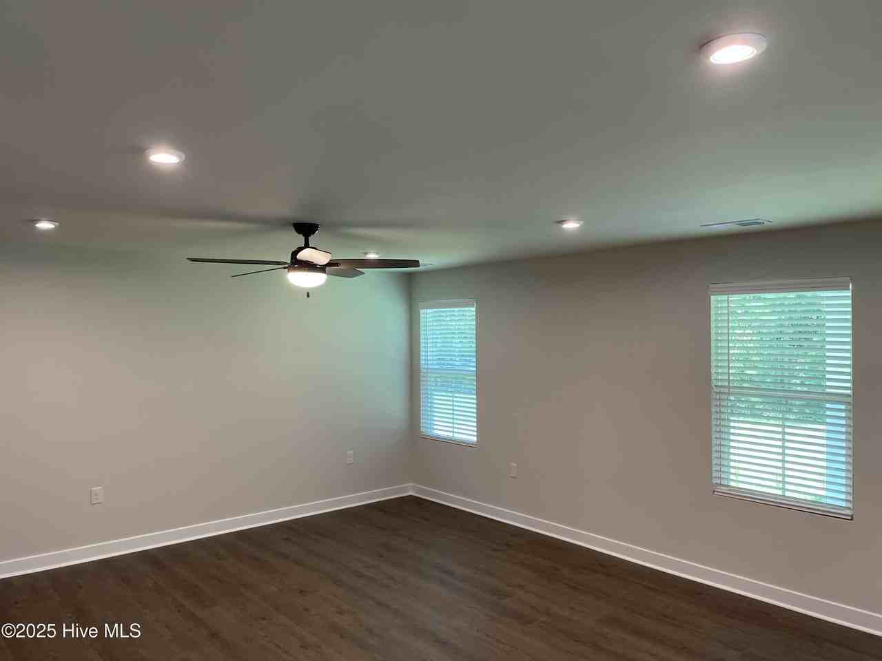 1324 Nora Ct Nw - Photo 5 of 30