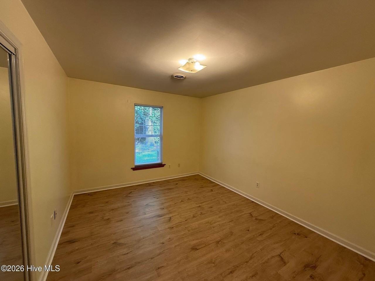173 Corey Cir - Photo 6 of 6