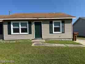 1814 Burgaw Hwy - Photo 1 of 1