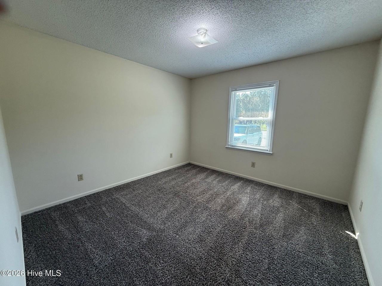 1814 Burgaw Hwy - Photo 4 of 6