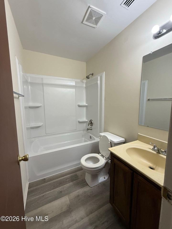 1814 Burgaw Hwy - Photo 5 of 6