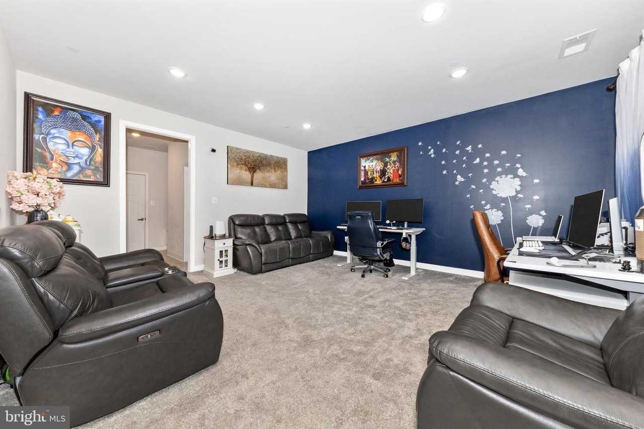 6110 Stonecat Ct - Photo 3 of 50