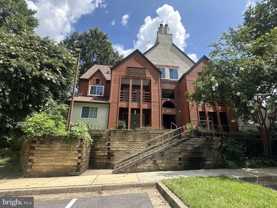 4916 Columbia Rd - Photo 1 of 1