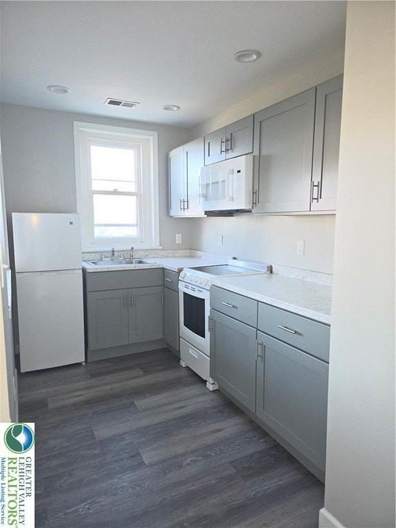 1142 W Hamilton St #2F - Photo 5 of 9