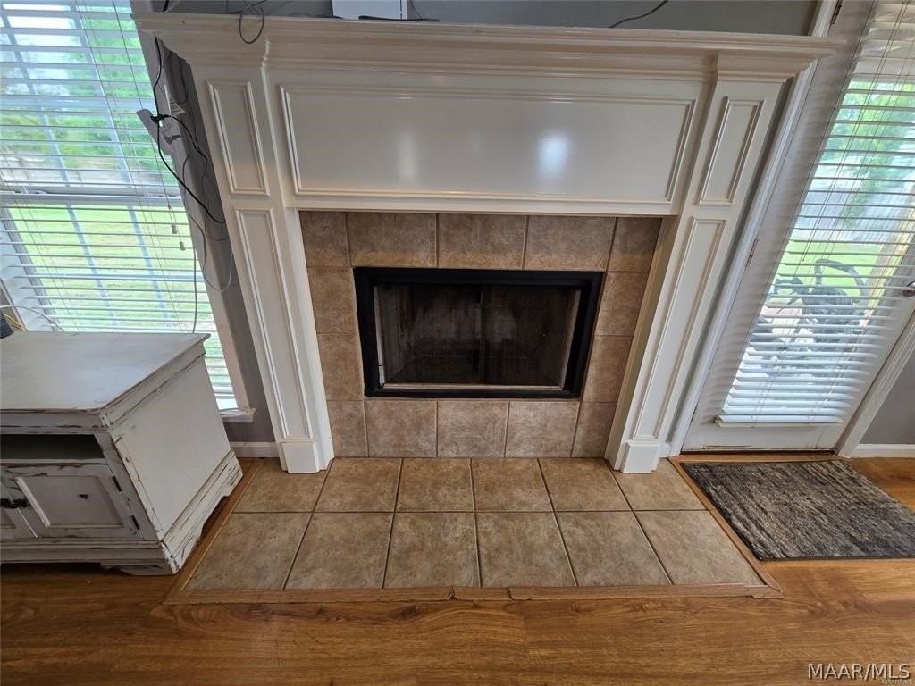 79 Taylor Xing - Photo 3 of 17