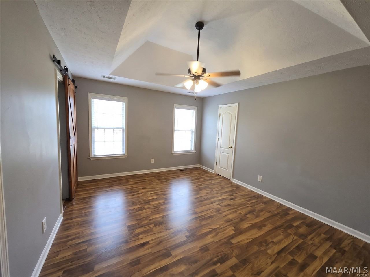 79 Taylor Xing - Photo 7 of 17