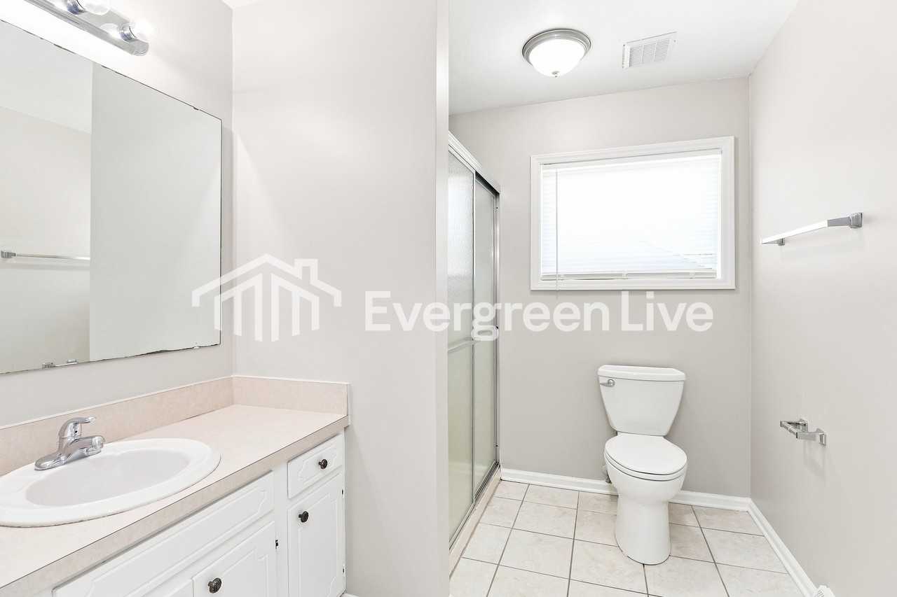 11129 Meadowcrest Ln - Photo 7 of 10