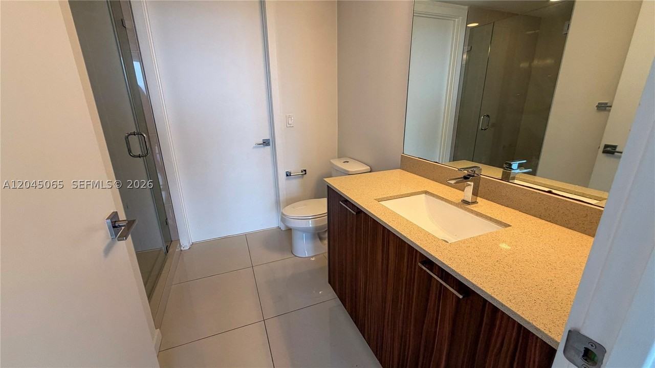 5252 Nw 85th Ave #1804 - Photo 5 of 10