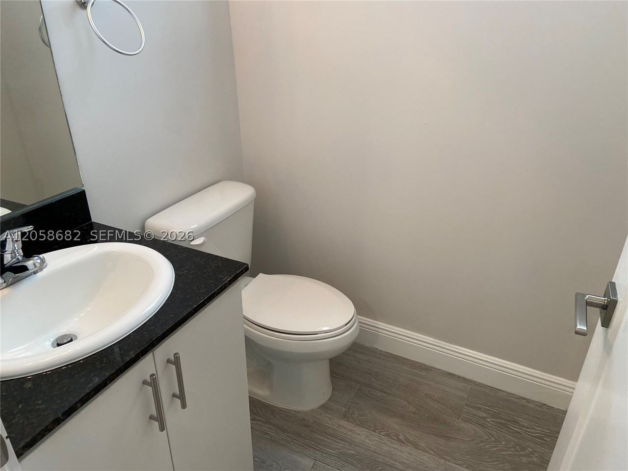 177 E 16th St #177 - Photo 6 of 19