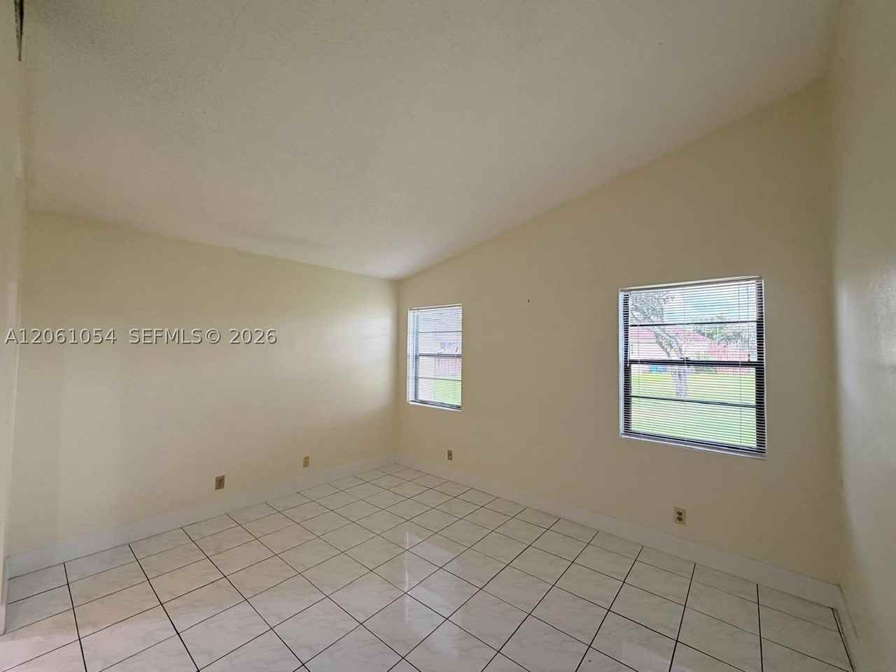 6431 Nw 171st St - Photo 7 of 17
