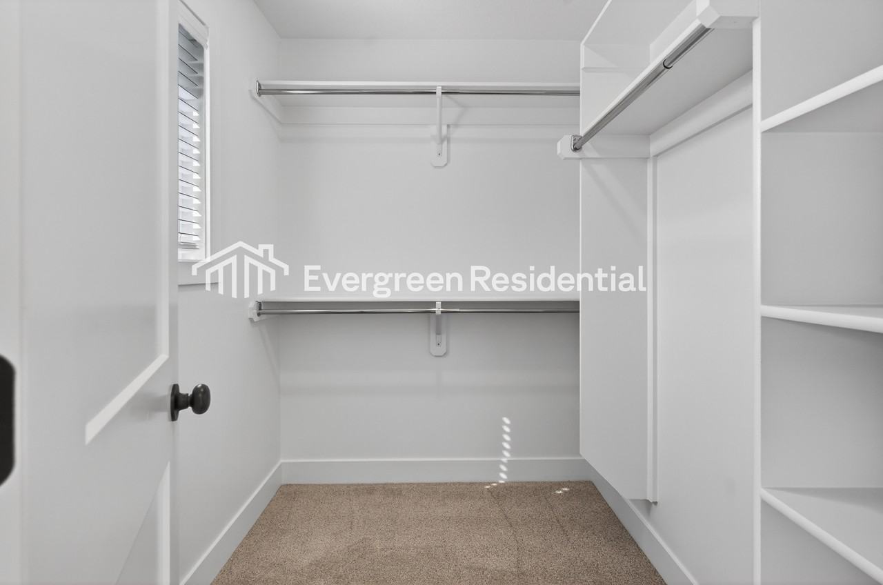 8167 N Berkley Ave - Photo 7 of 25