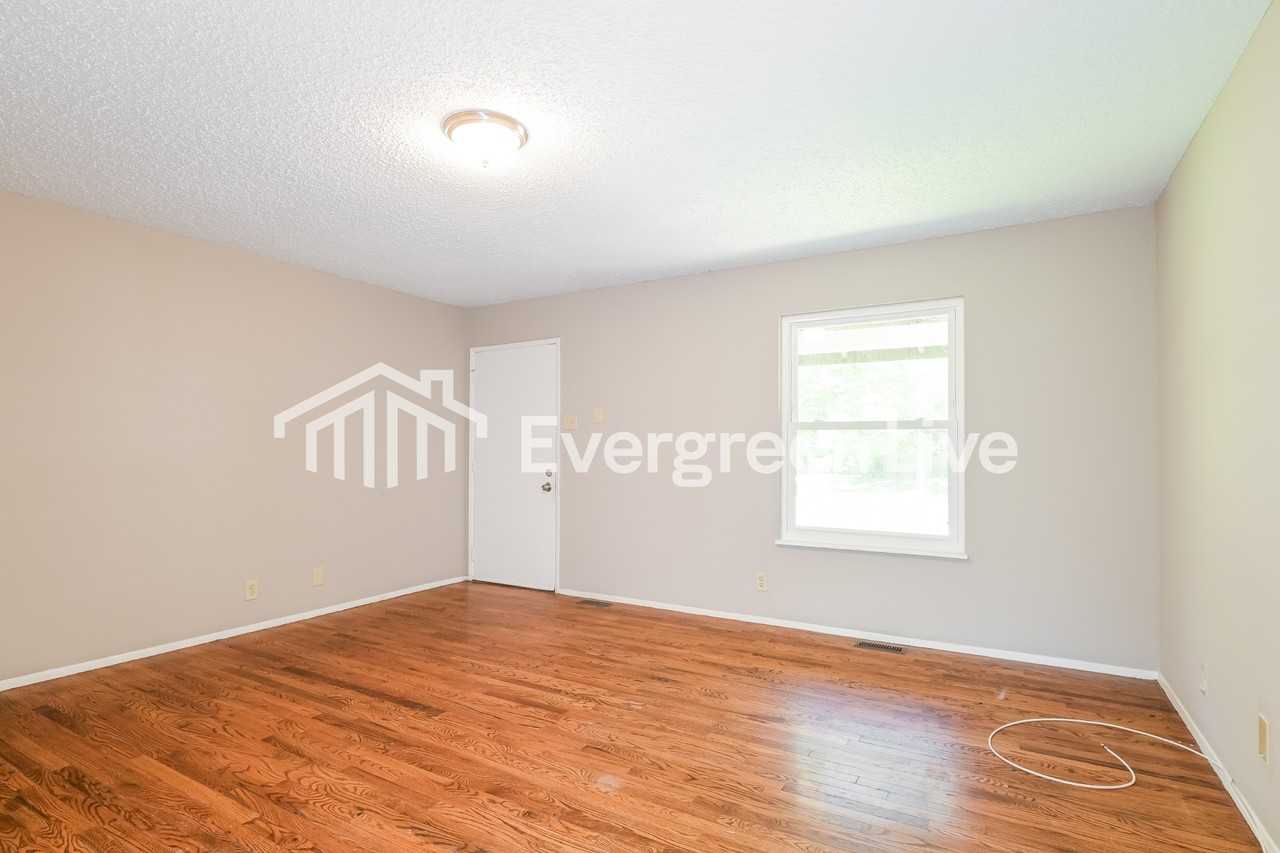 2464 Stoney End Ct - Photo 4 of 15