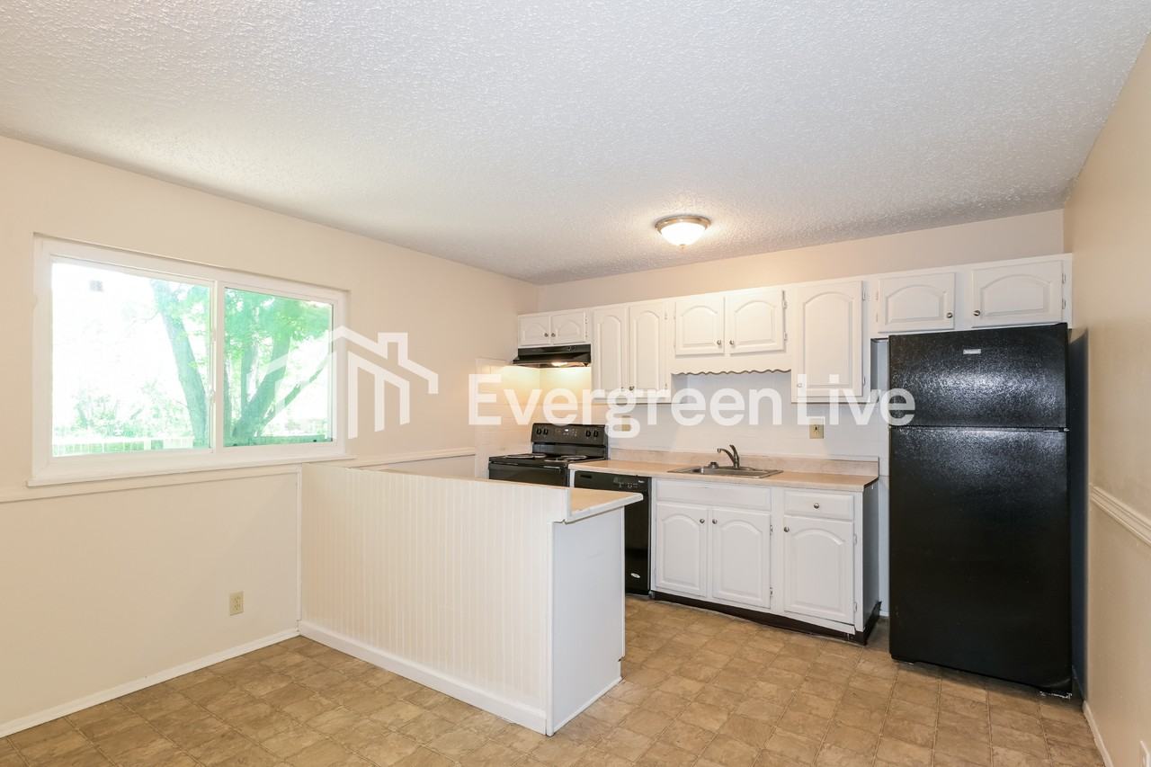 2464 Stoney End Ct - Photo 5 of 15