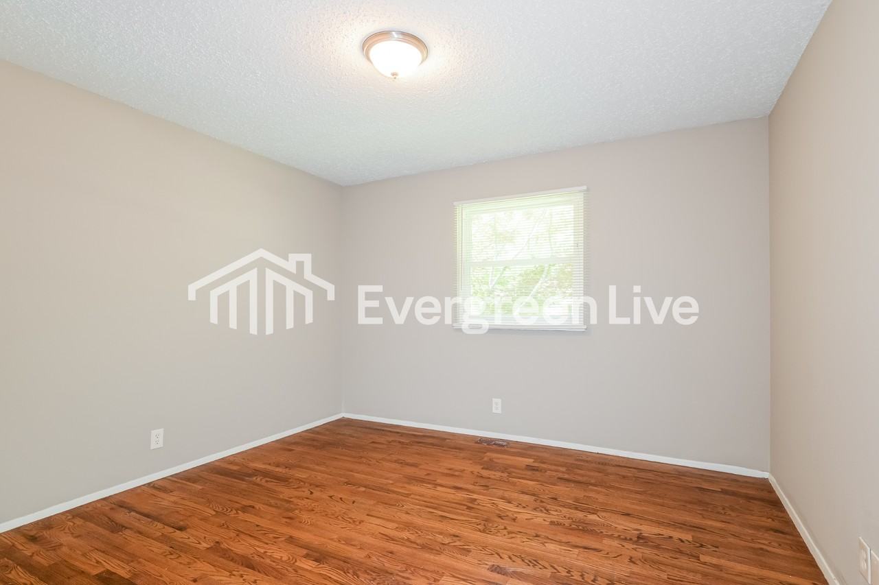 2464 Stoney End Ct - Photo 7 of 15