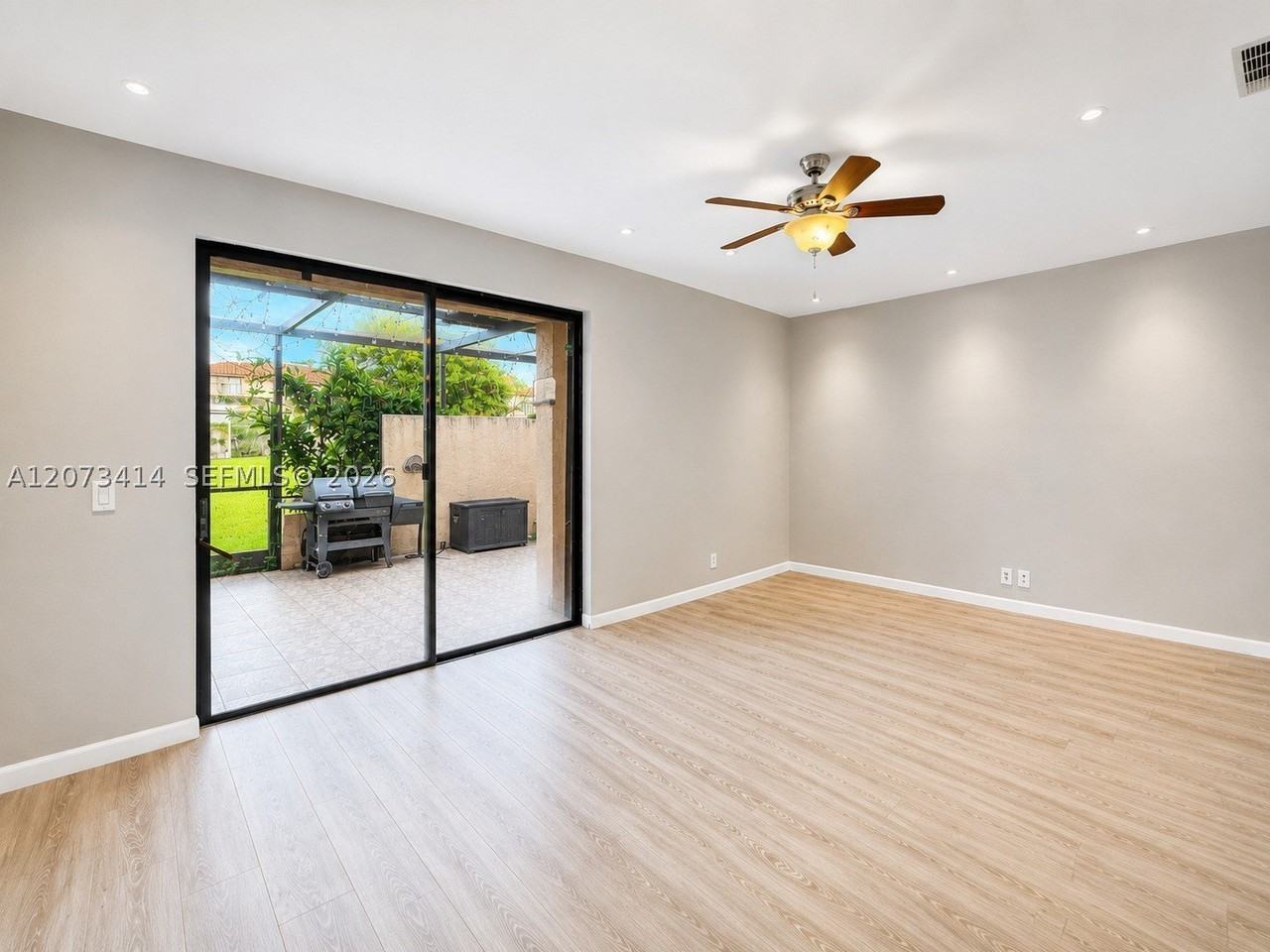 9148 Limetree Ln #181 - Photo 4 of 26