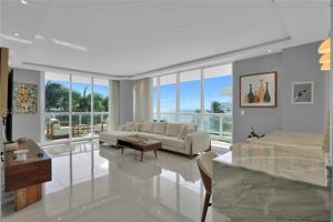 featured image of 4201 Collins Ave #401