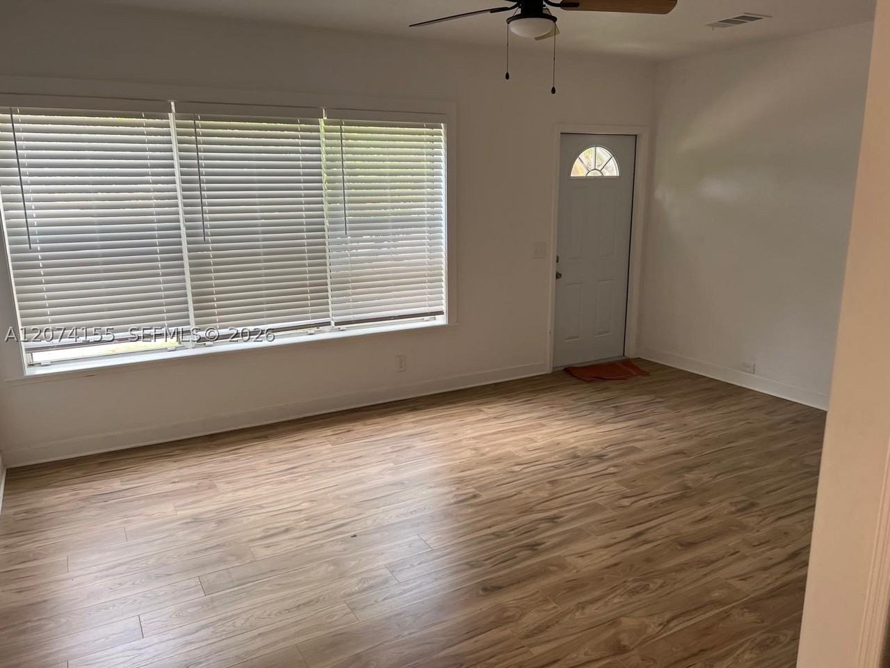 6117 Sw 18th St #6117A - Photo 5 of 9