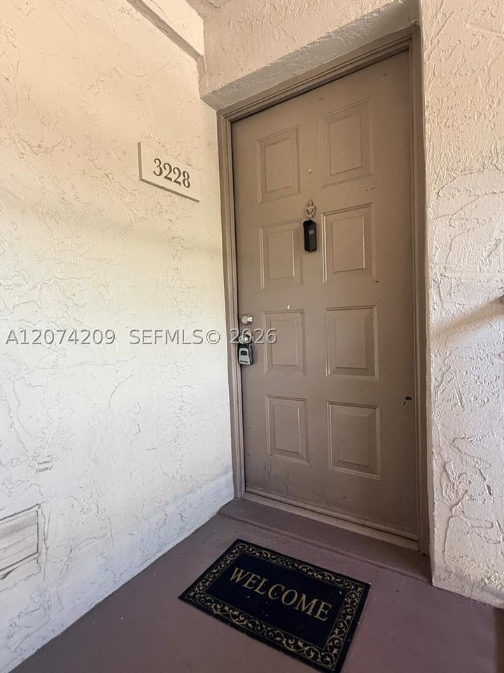 3228 Coral Lake Dr #3228 - Photo 5 of 34