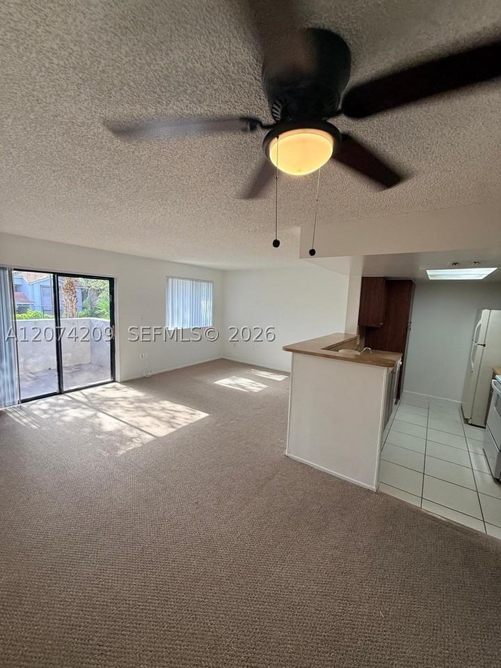 3228 Coral Lake Dr #3228 - Photo 7 of 34