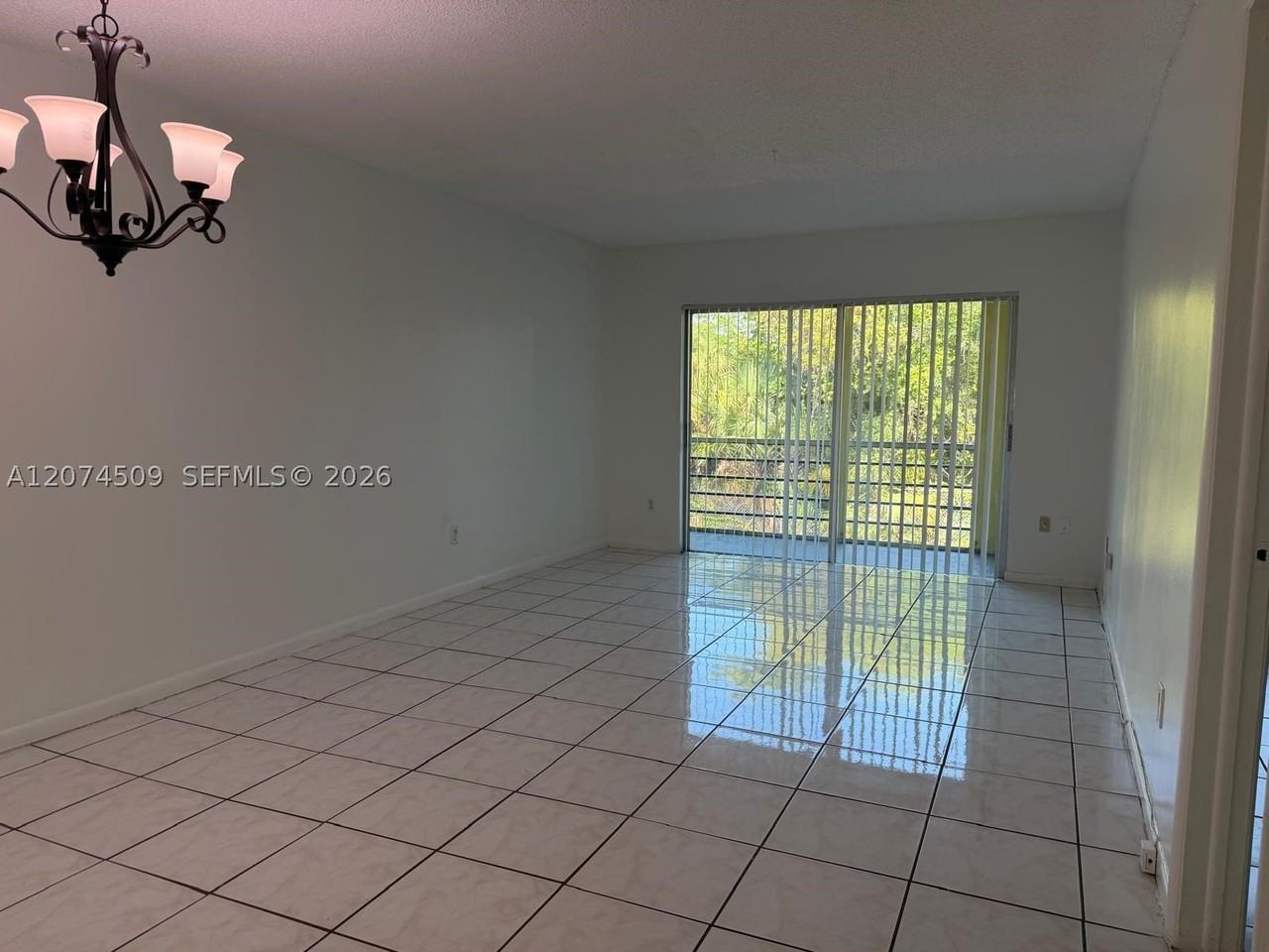 2800 Nw 56th Ave #E206 - Photo 2 of 20