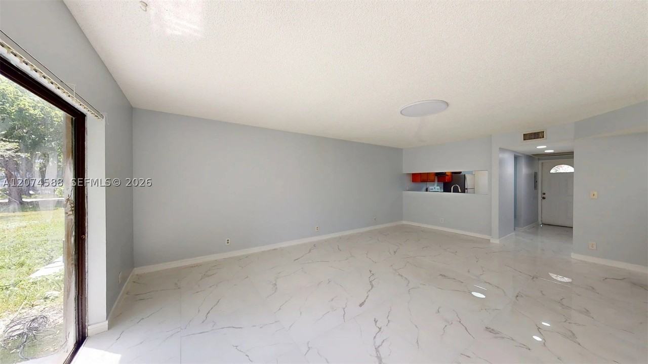 3501 Nw 114th Ln #3505 - Photo 5 of 14