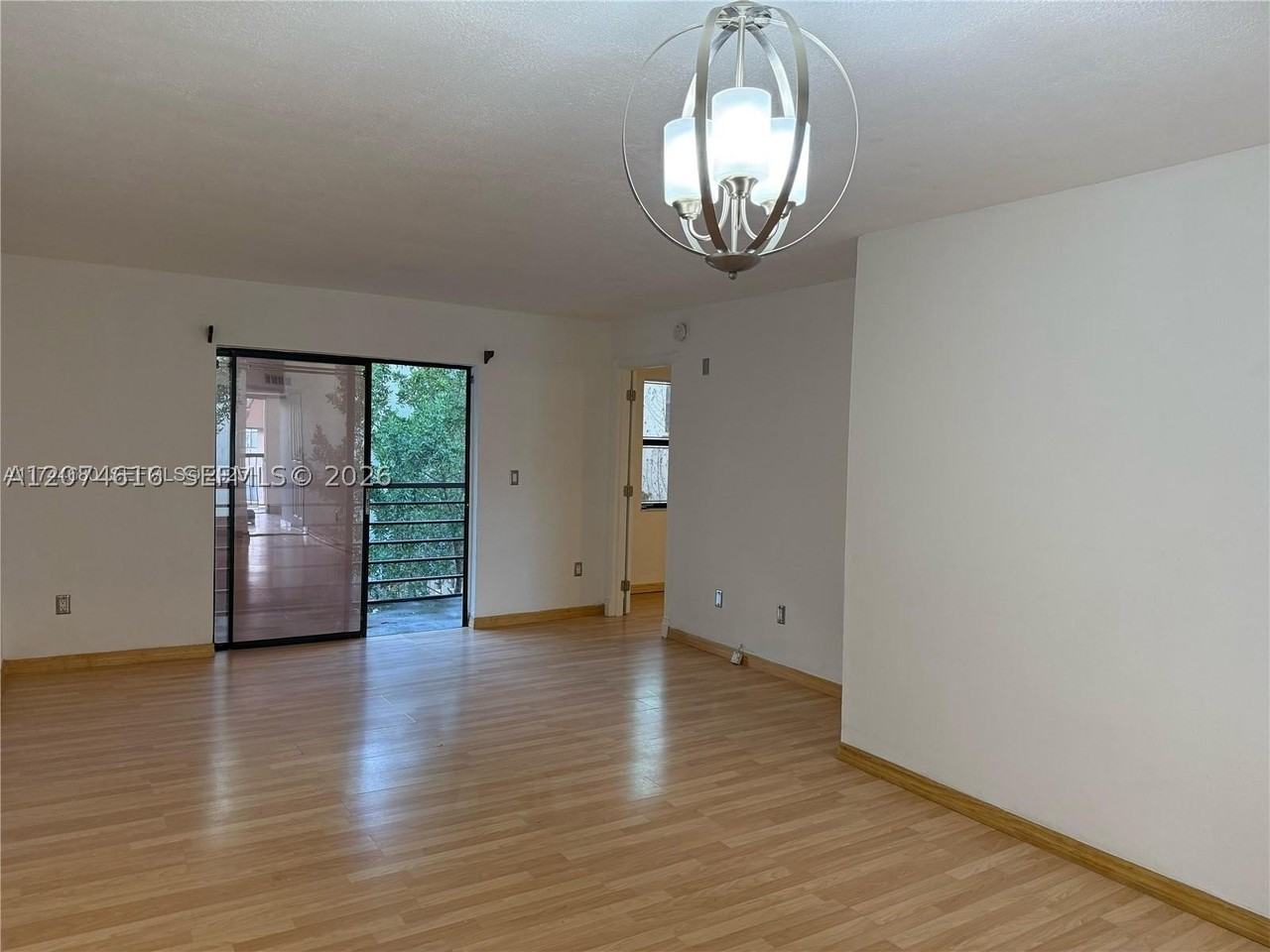 20800 Ne 8th Ct #206-17 - Photo 7 of 12