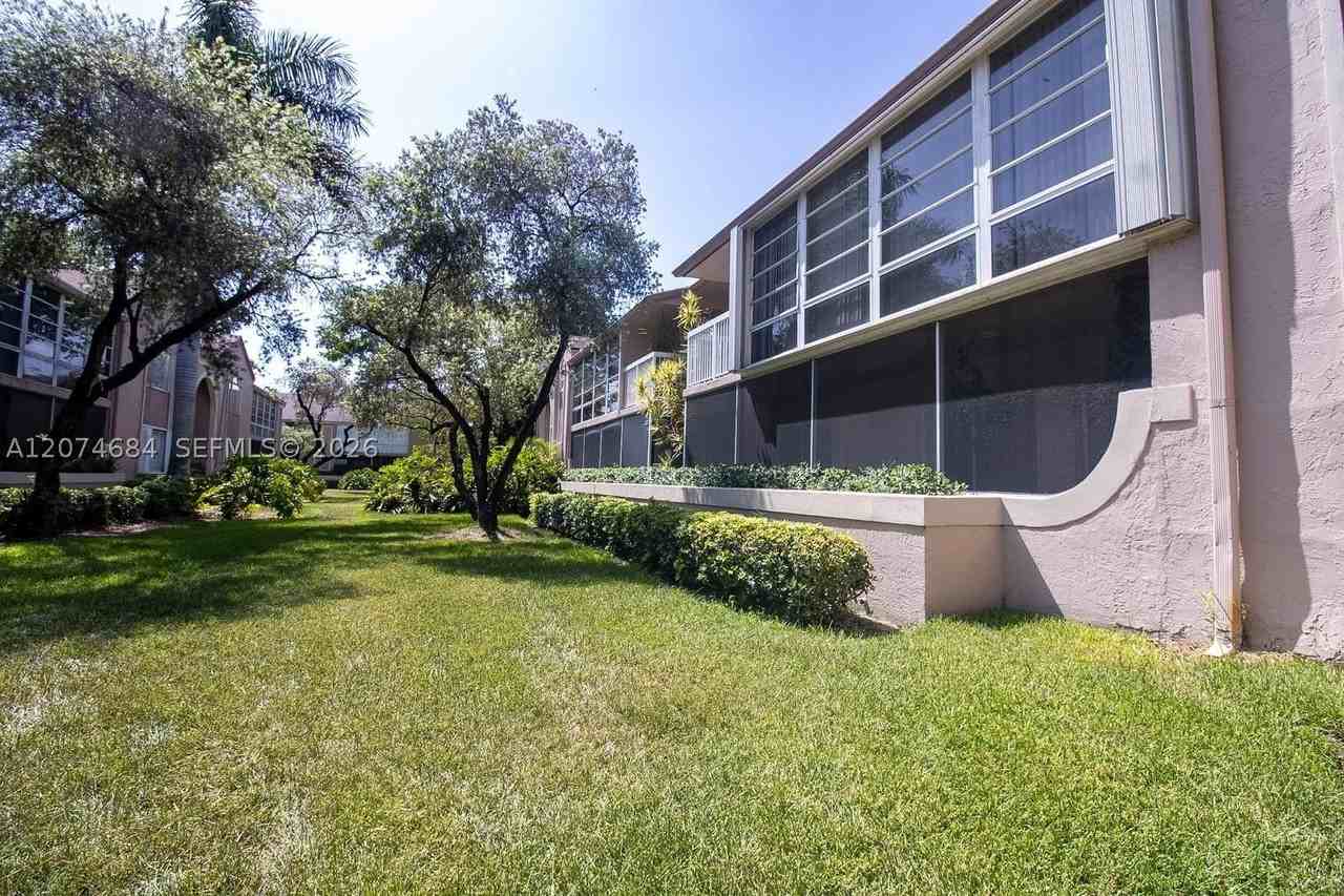 4760 Nw 102nd Ave #103-12 - Photo 4 of 25