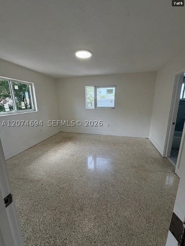 1811 Nw 19th Ter #8 - Photo 3 of 7