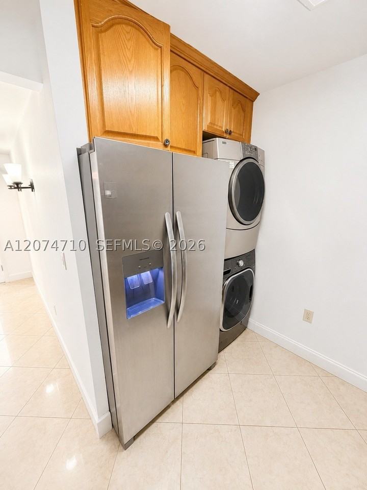 15342 Sunset Dr #17-14 - Photo 3 of 7