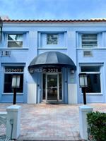featured image of 215 30th St #2