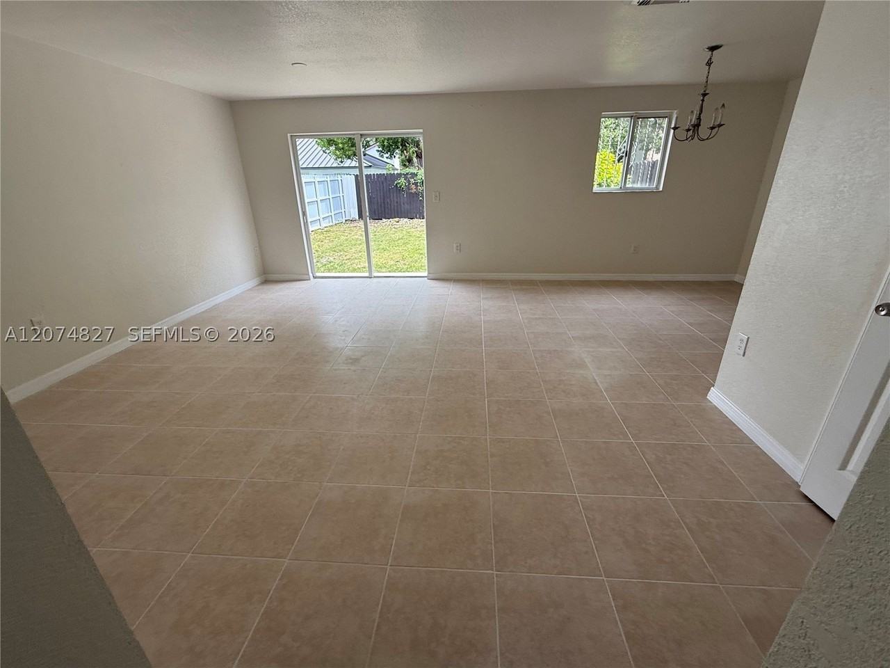 26259 Sw 135th Pl - Photo 2 of 10