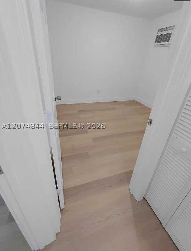 1380 Sw 2nd St #7 - Photo 2 of 10