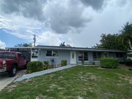 featured image of 1111 Vineyard St