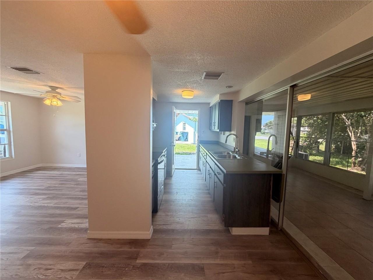 4694 Nele St - Photo 7 of 23