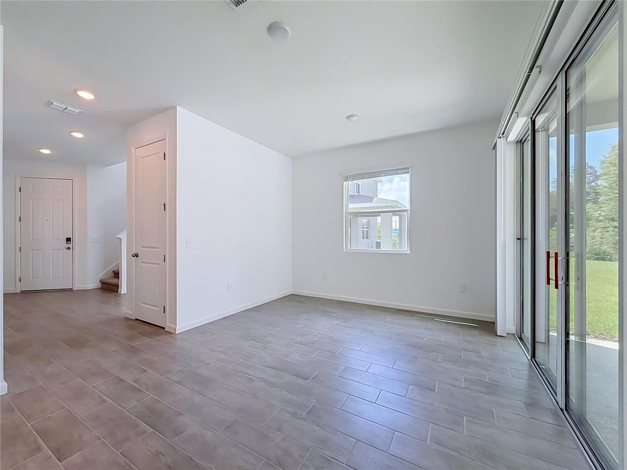 770 Lake Dell Ave - Photo 7 of 49