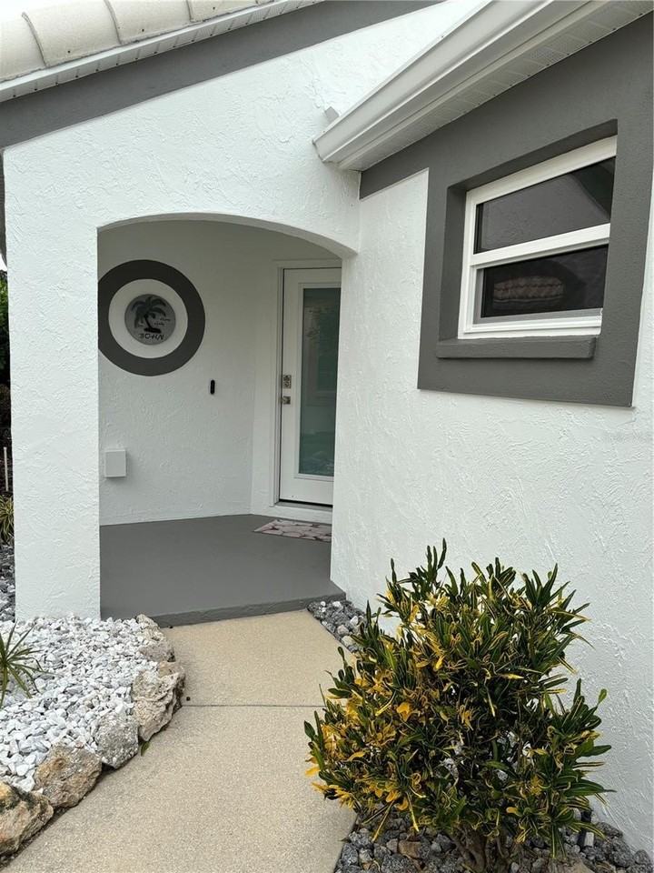 1332 Capri Isles Blvd - Photo 2 of 30