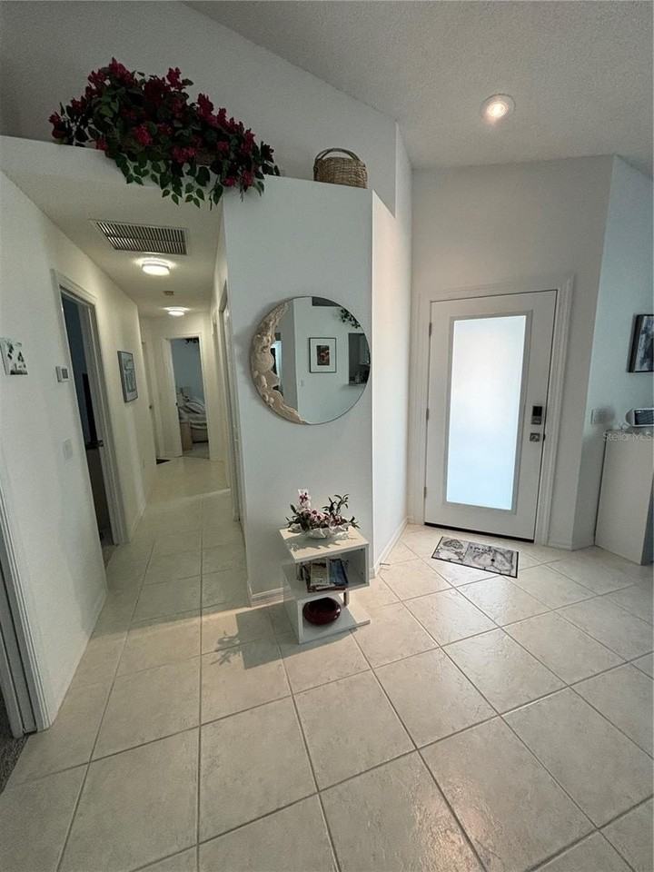 1332 Capri Isles Blvd - Photo 5 of 30