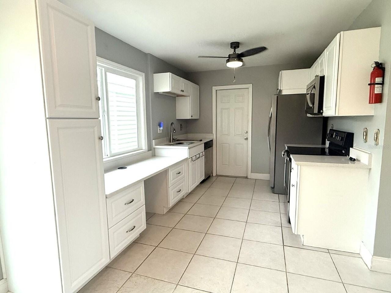 14666 Ingraham Blvd - Photo 5 of 17
