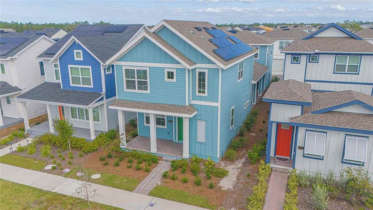 6533 Rover Way - Photo 4 of 48