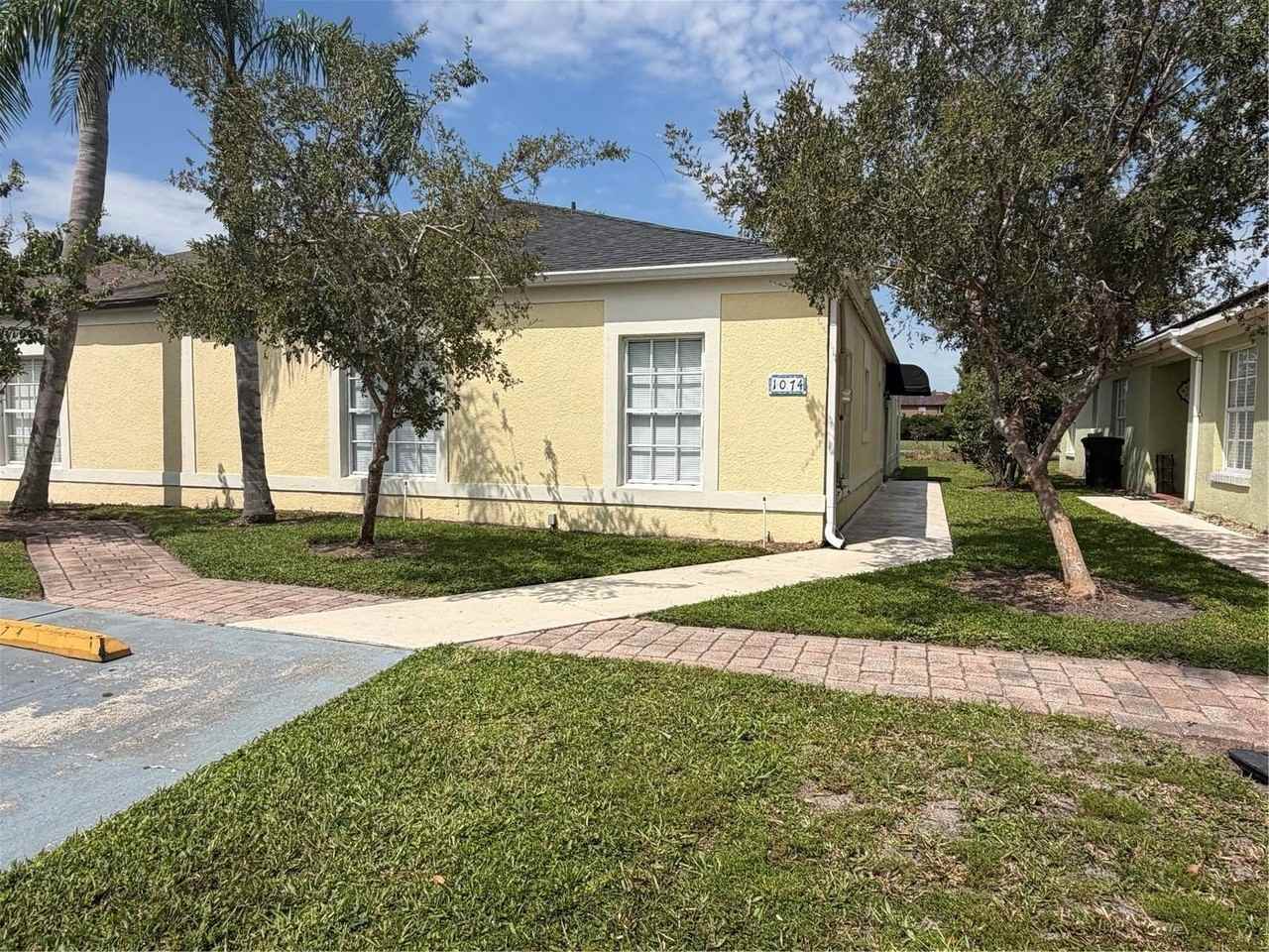 1074 Universal Rest Pl - Photo 2 of 21