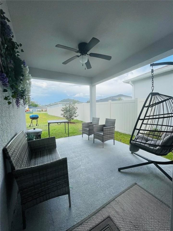 2818 Sanctuary Dr - Photo 6 of 16