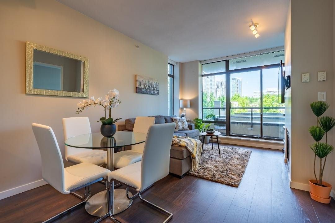 2345 Madison Avenue #305 - Photo 5 of 17
